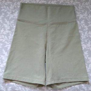 TNA TNALIFE Atmosphere Super Hi-Rise 7" Bike Short, NWOT, SZ L